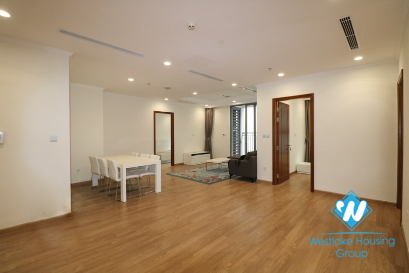 Nice four bedroom apartment for rent at Park Hill Time City